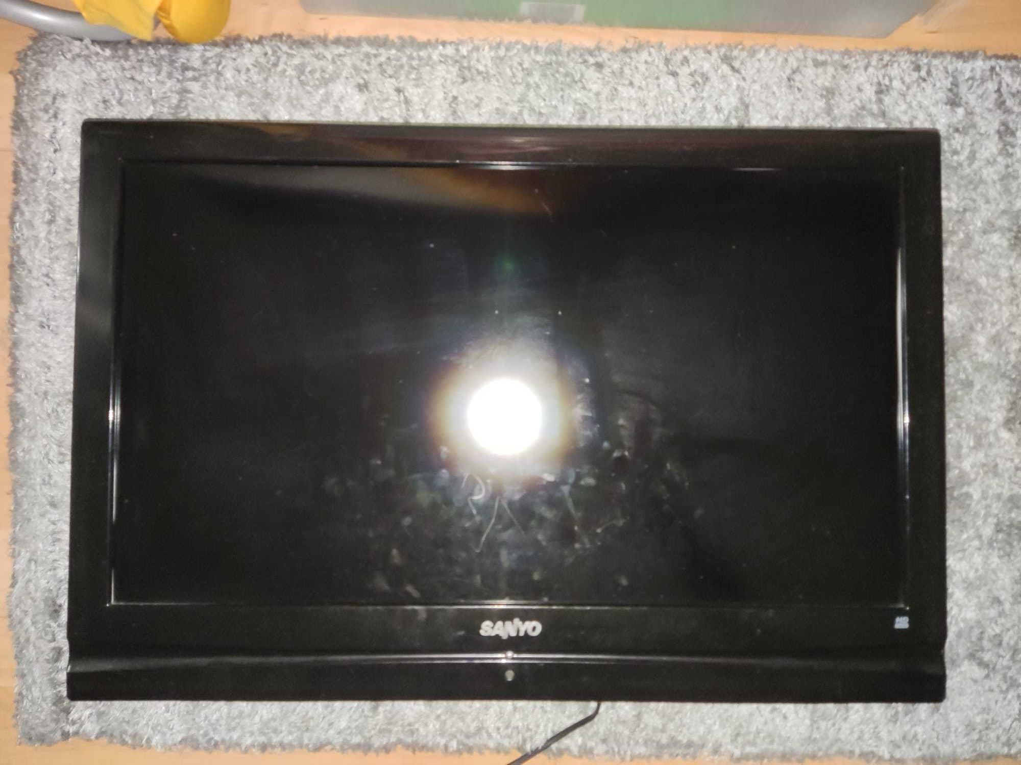 TV Sanyo 26” LCD - Modelo CE26LM90-C/P