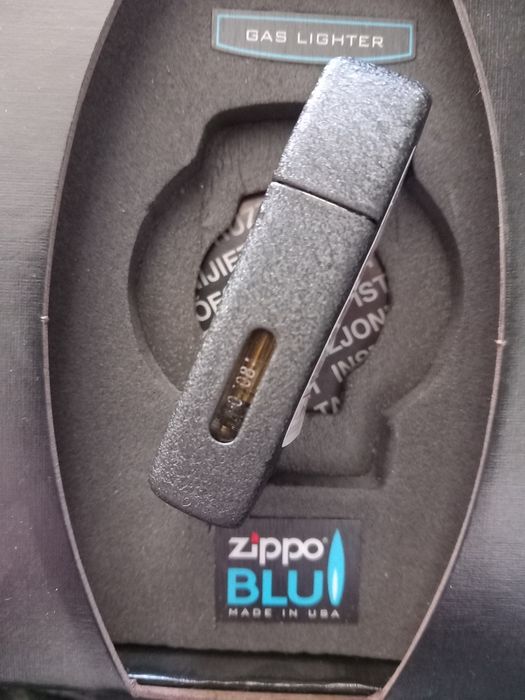 Isqueiro ZIPPO BLU novo