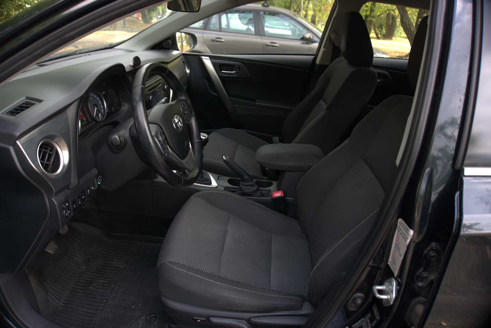 Toyota Auris / 2 właściciel / LPG / 186.000km