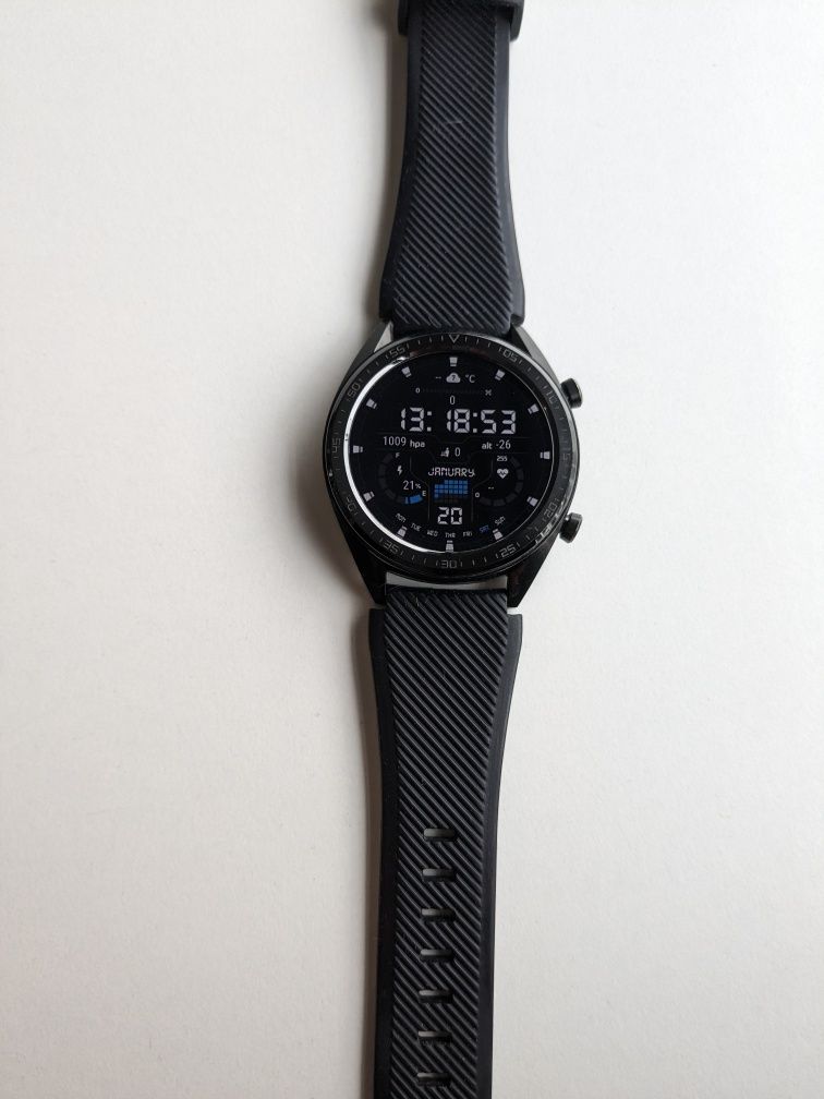 Huawei watch gt.