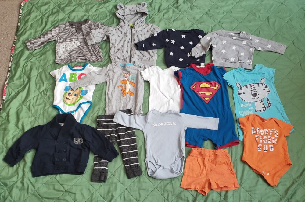 Paka ubrań w rozmiarze 74 body bluzy rampersy Superman