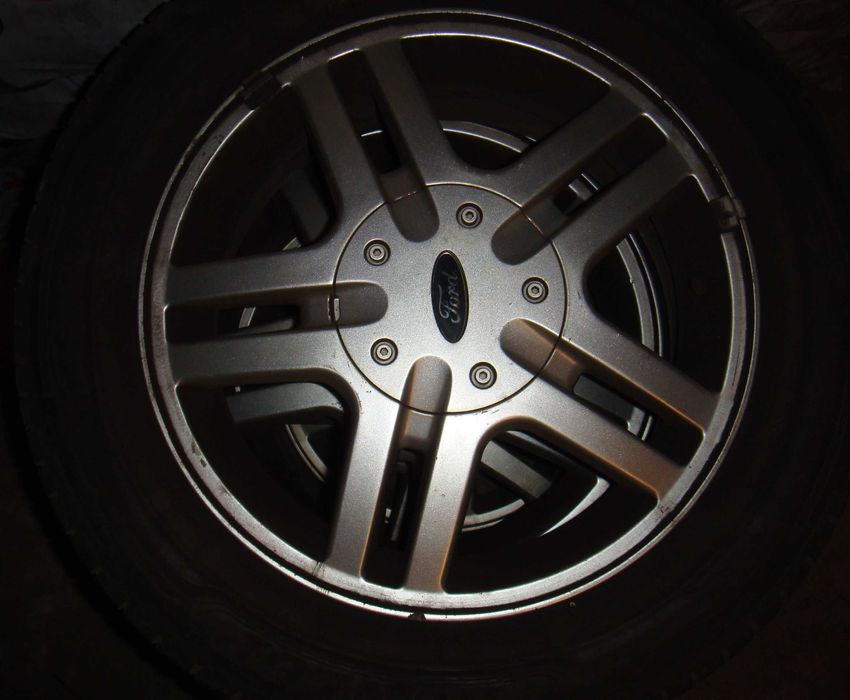 Felgi Aluminiowe Ford 4x108 + opony 15"