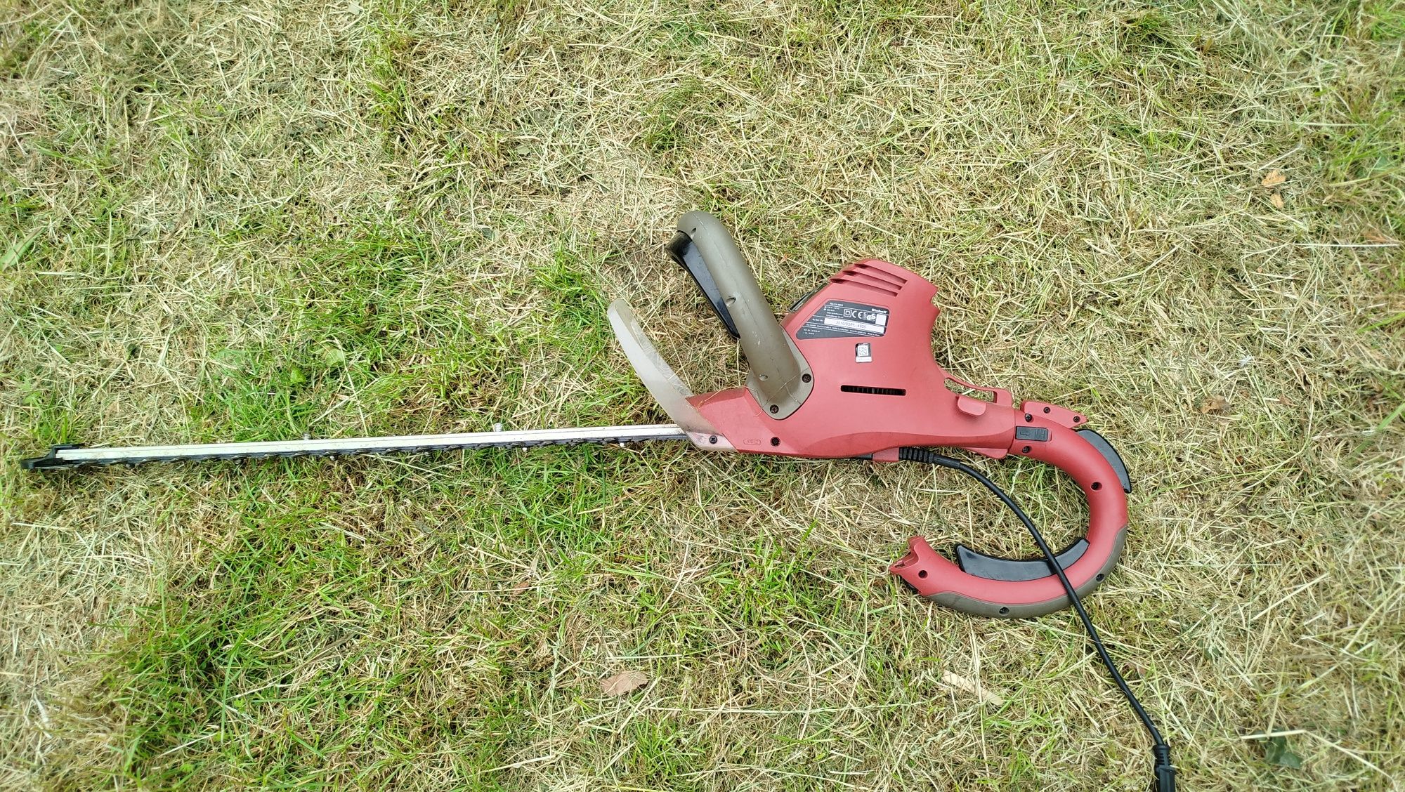 elektrycznych nożyc do żywopłotu marki Einhell, model RG-EH 6053