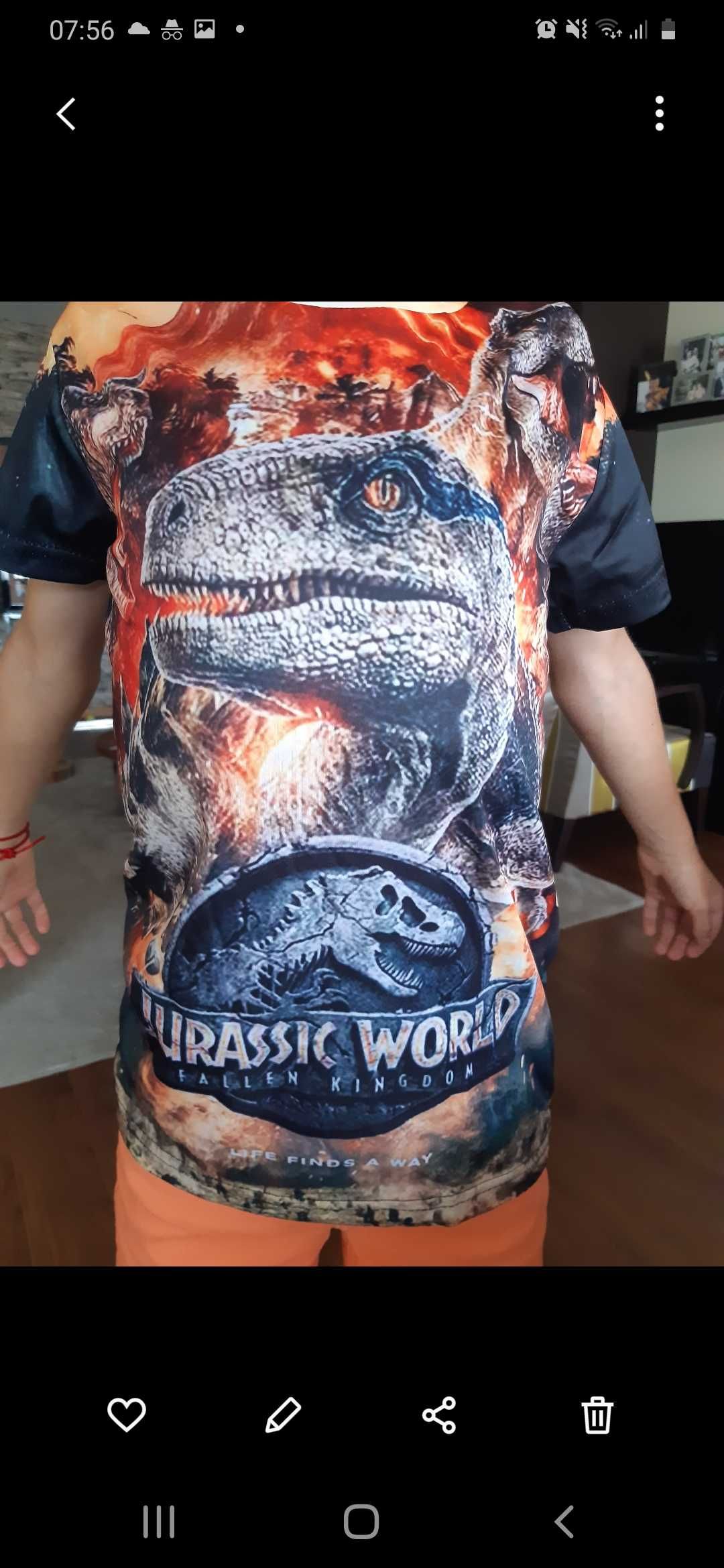 Tshirt Jurassic 7-9 anos