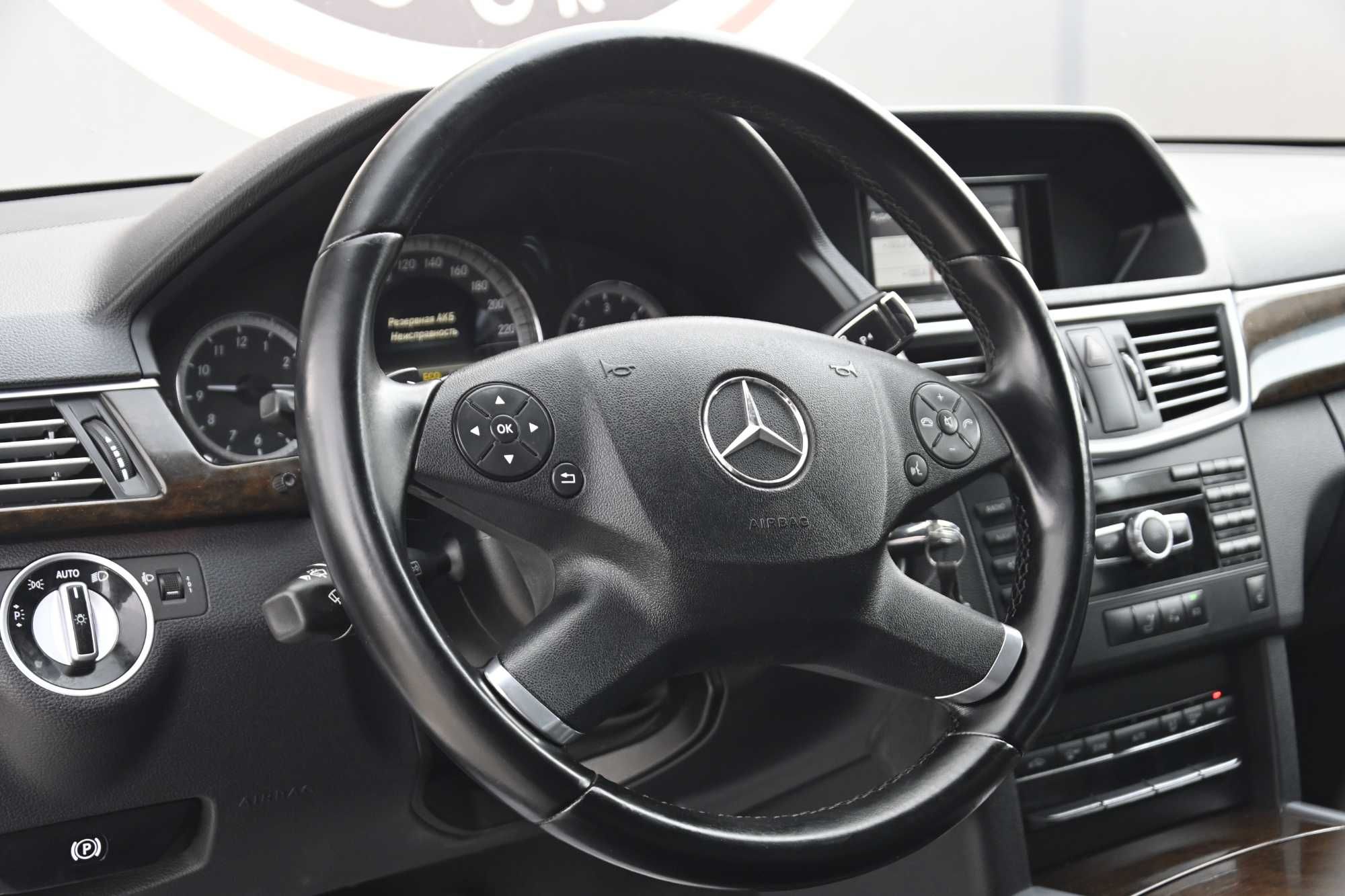 Mercedes-Benz E-Class 2013