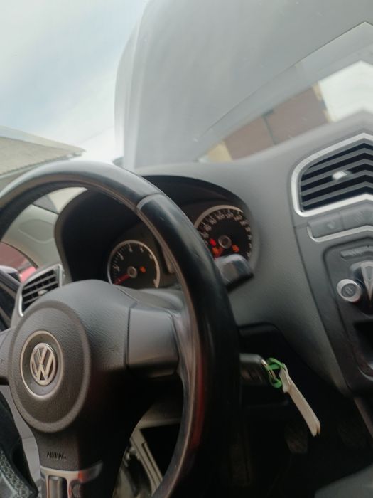 Kierownica VW polo 6r ładny stan