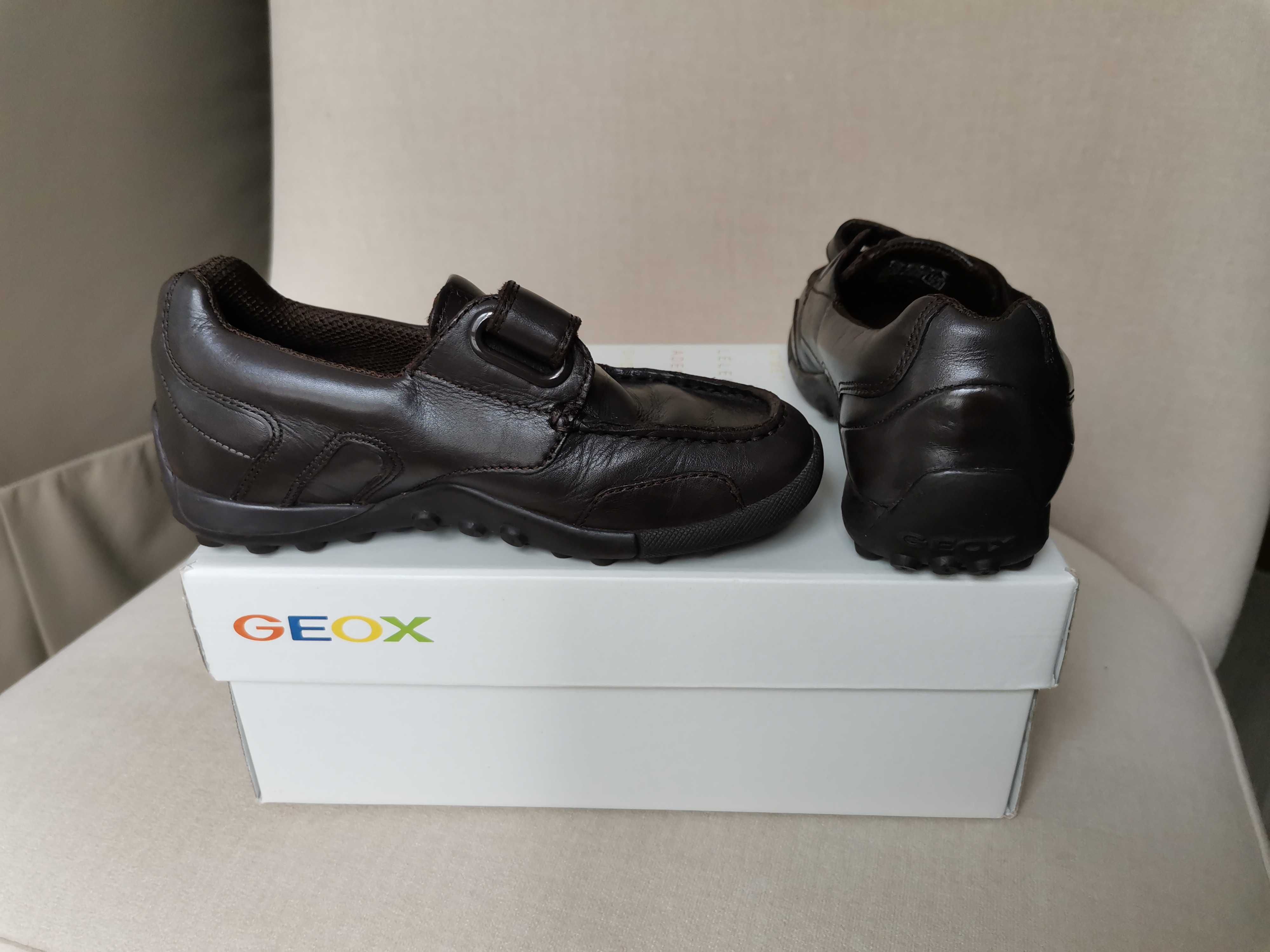 Sapatos de pele GEOX para rapaz