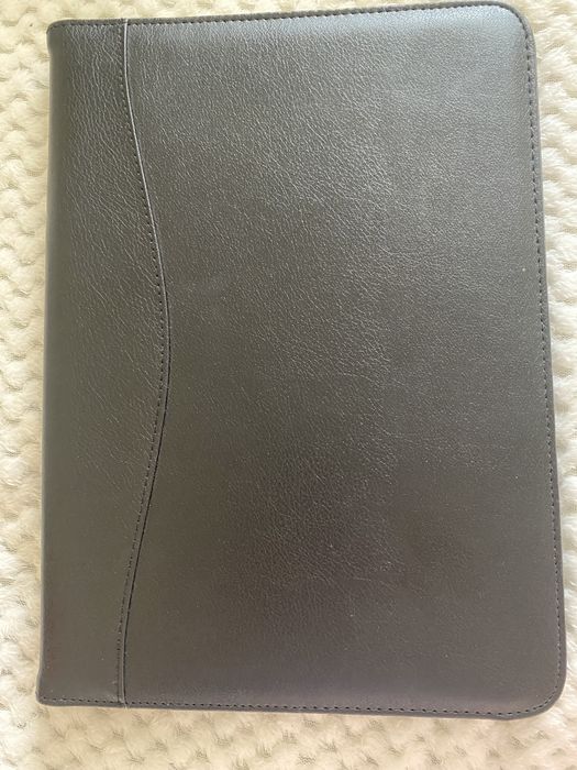 Папка для документів шкіряна