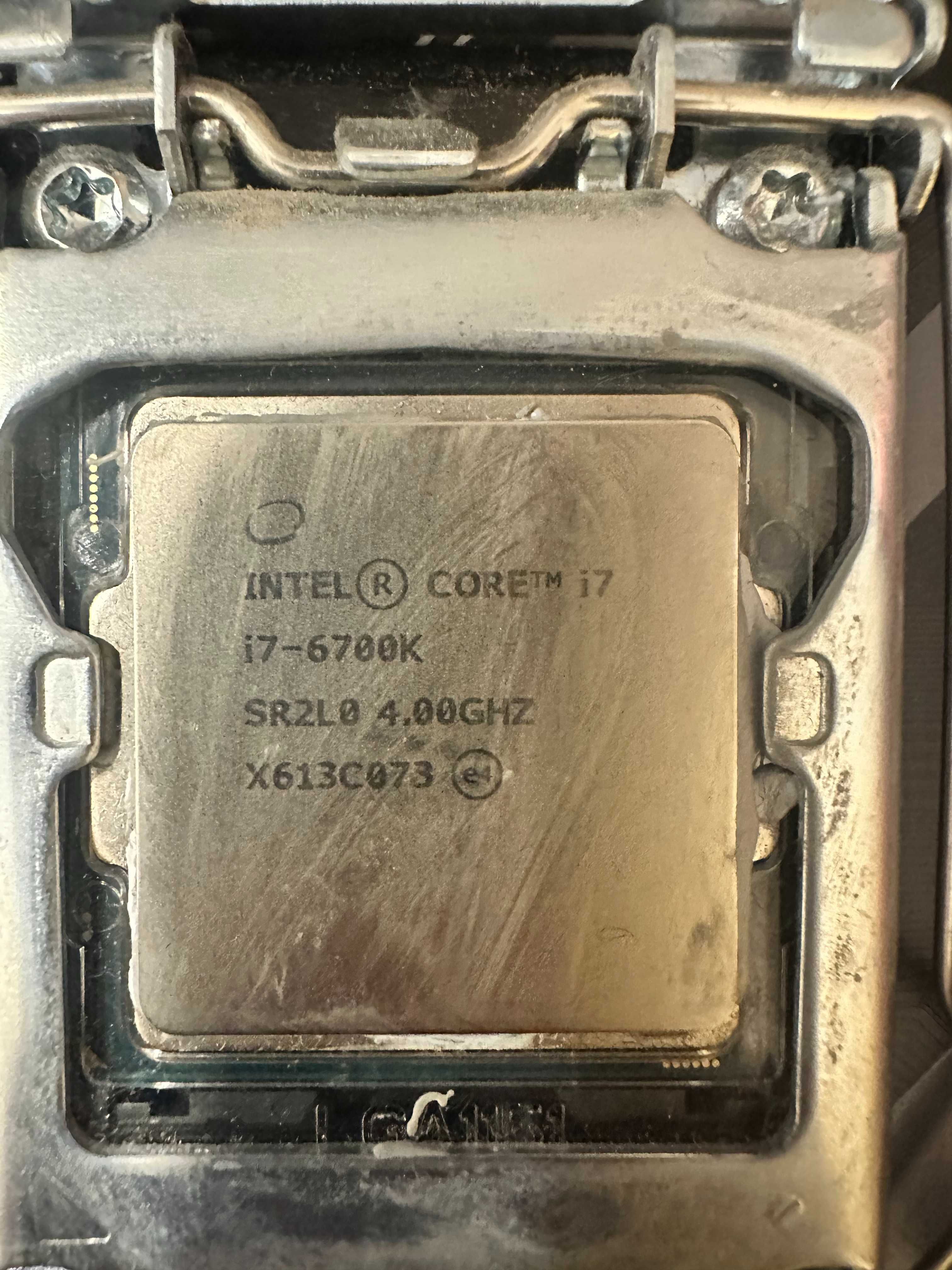 Msi z270 tomahawk , i7-6700k , 16gb ram