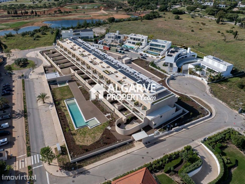 Apartamento T2 Orientado a Sul num Novo Projeto em Vilamoura, Algarve