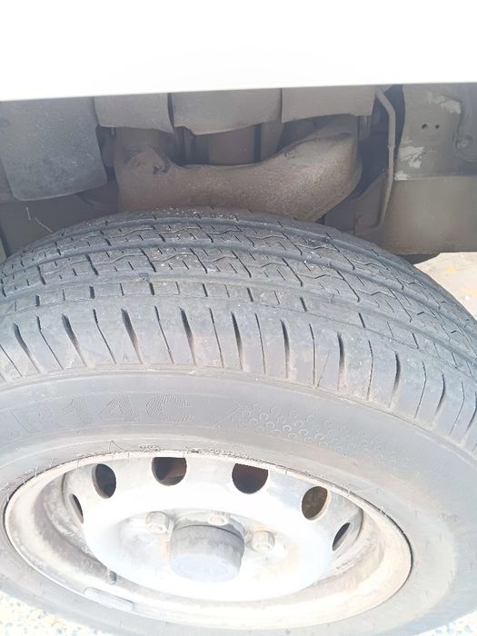 Vendo Mitsubishi L400