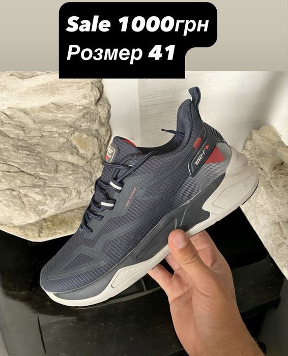 Кроссовки Акция 1000грн