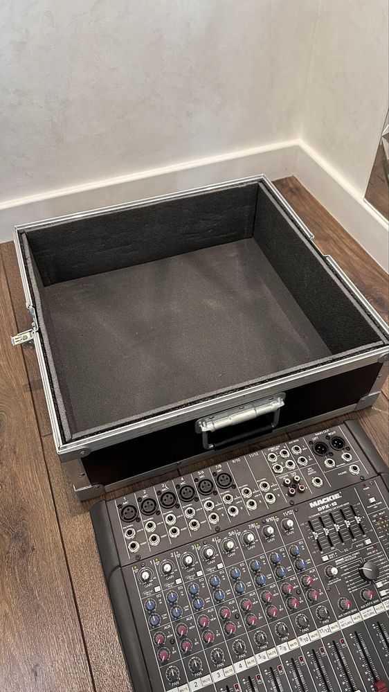 Мікшерний пульт Mackie DFX 12 Mixer(rcf, jbl, dynacord)