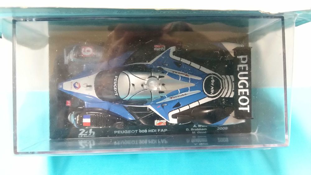 Peugeot 908 HDi FAP #9: Vencedor 24h Le Mans 2009 - Miniatura esc 1/43
