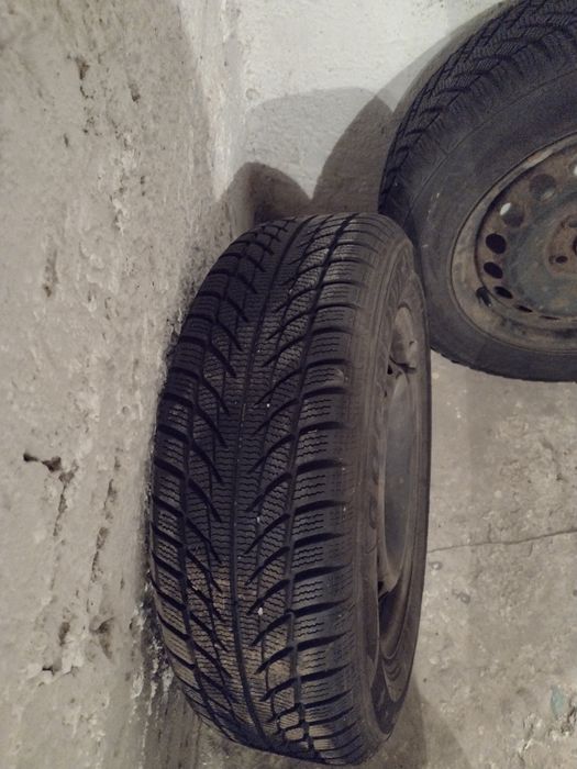 Koła z felgami stalowymi 5x112 np do Skody Octavi z oponami 195/65/R15