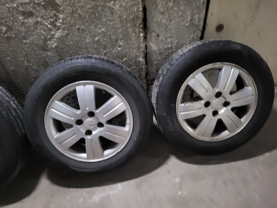 Alufelg z oponami - Dot22  4x100 komplet