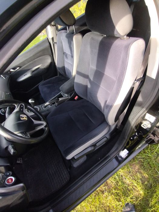 Sprzedam Hondę Civic VIII 1.4 83km