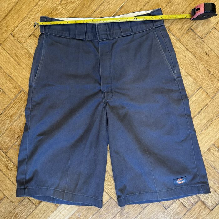 Сірі шорти Dickies