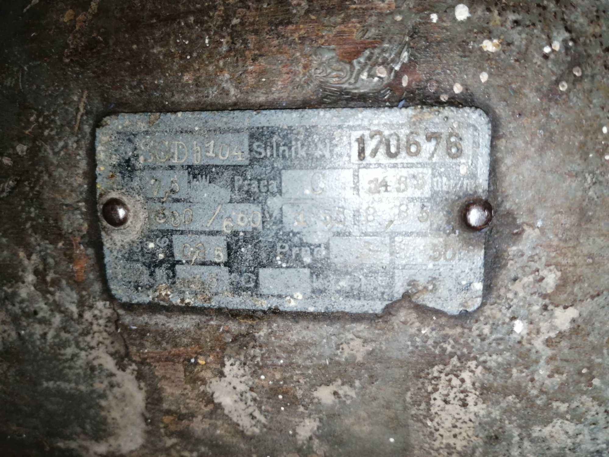 Stary polski silnik elektryczny 7.5 kw PRL