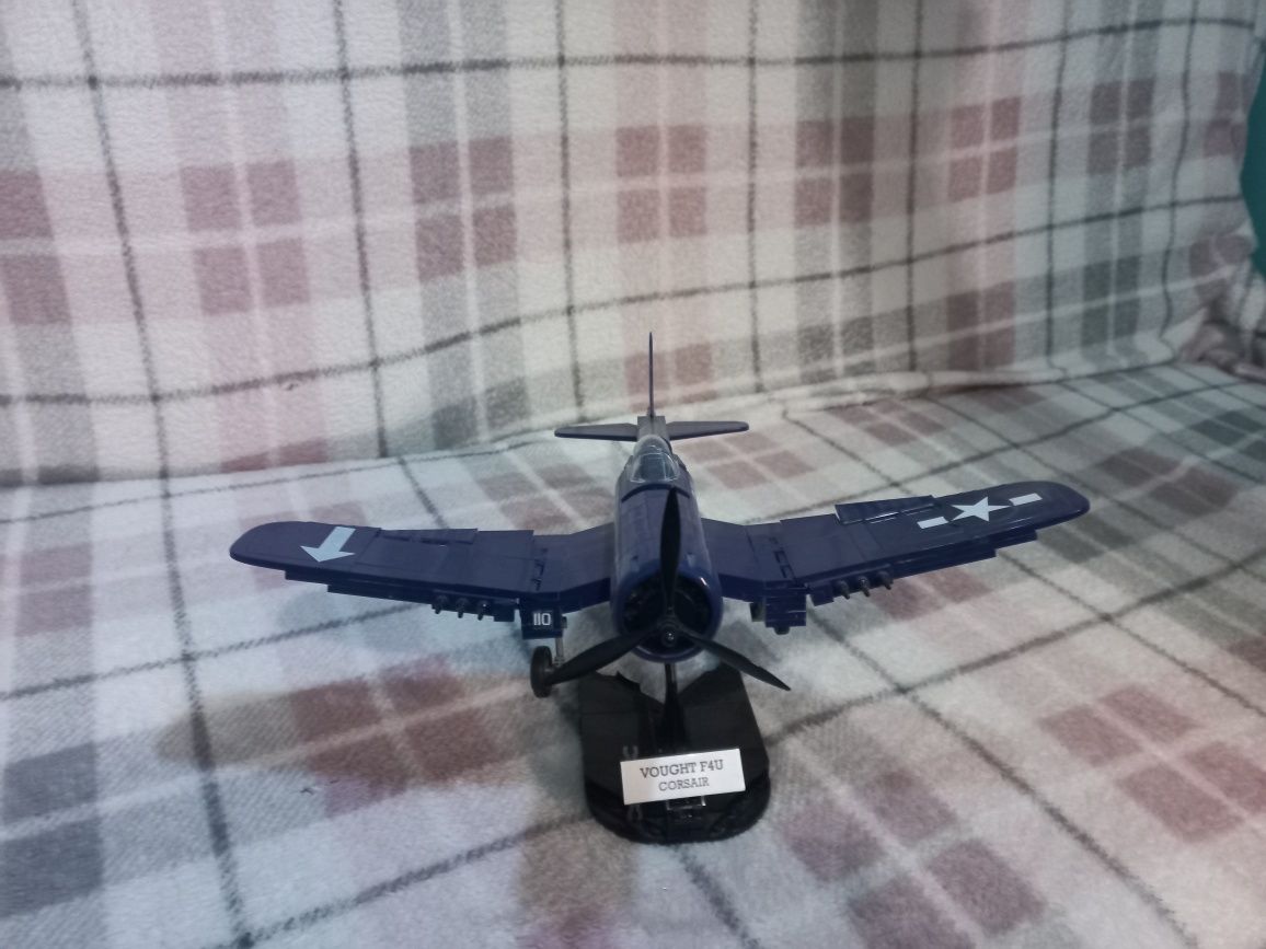 Samolot vought cobi