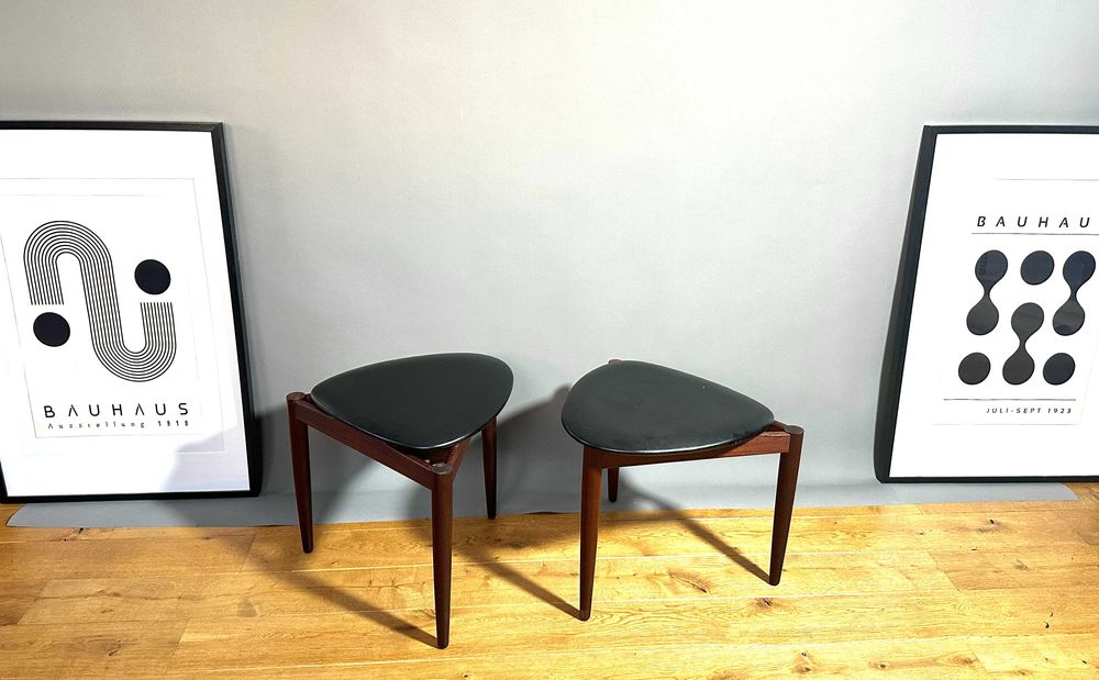 Para stołków Hansa Olsena dla Frem Røjle, Dania, lata 50-te.