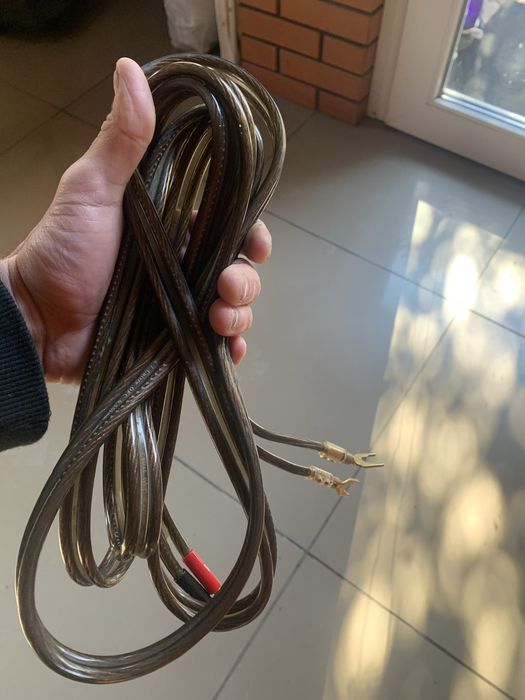Продам акцстичекий кабель Chord Epic Super Twin.