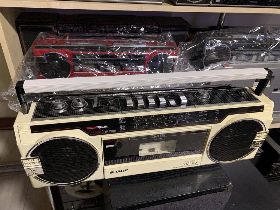 Магнітола Панасонік