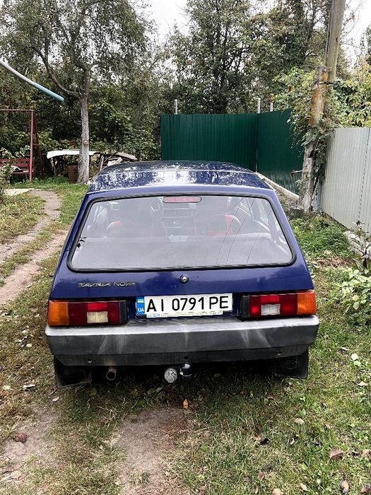 Автомобіль Таврія