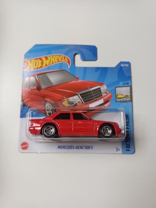 Hot Wheels Mercedes Benz 500E