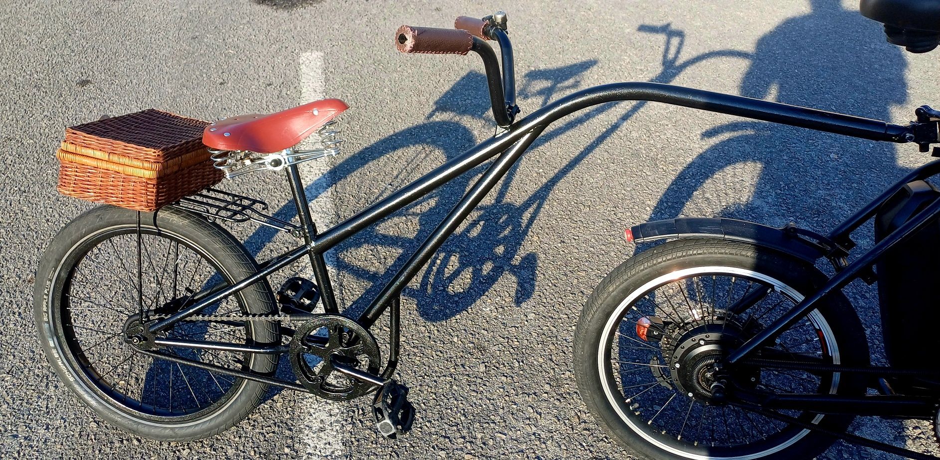 Bicicleta elétrica roda 20"com atrelado de criança