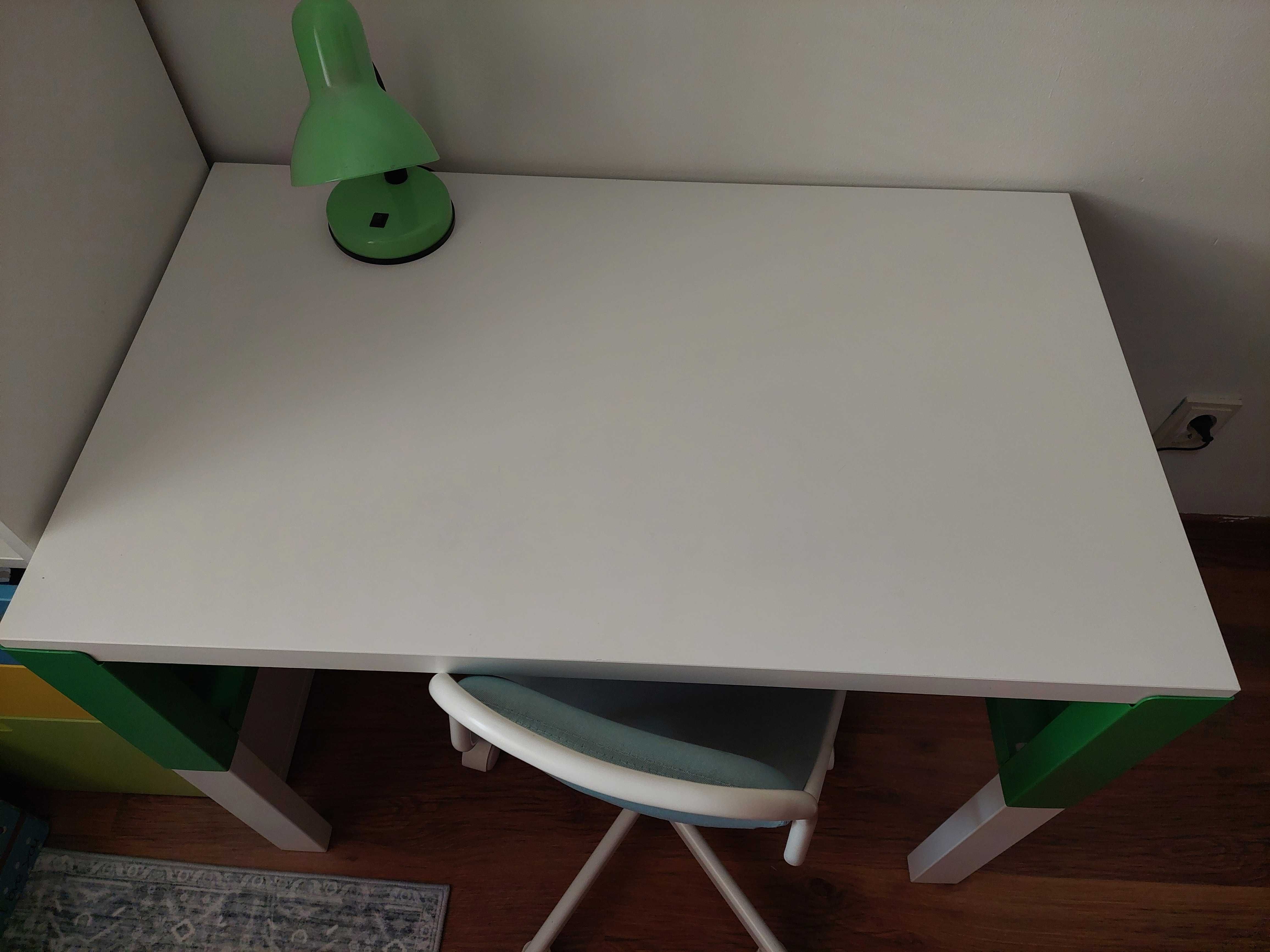 IKEA -  biurko + krzesło obrotowe