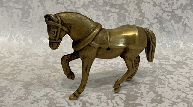 Лошадь конь для кареты повозки саней бронза Германия