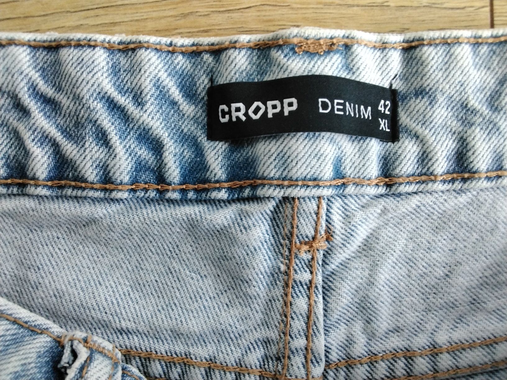 Spodenki jeansowe CROPP