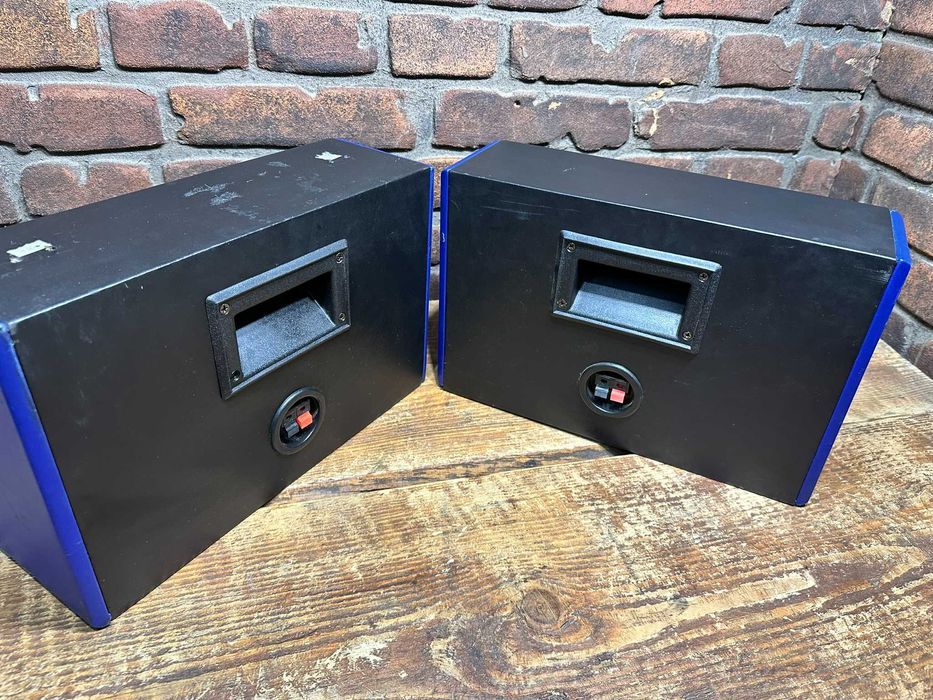 Kolumny Stereo 3-way