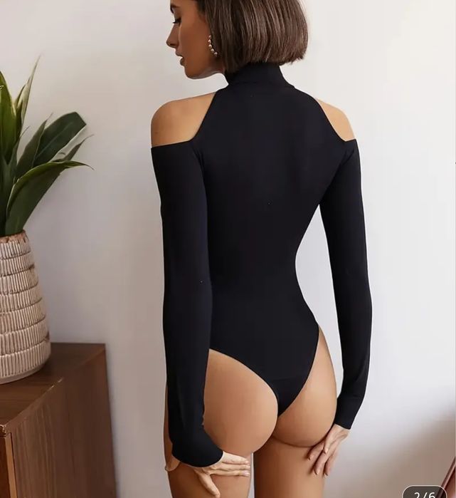 Чорний боді з temu, розмір,   ,S- M