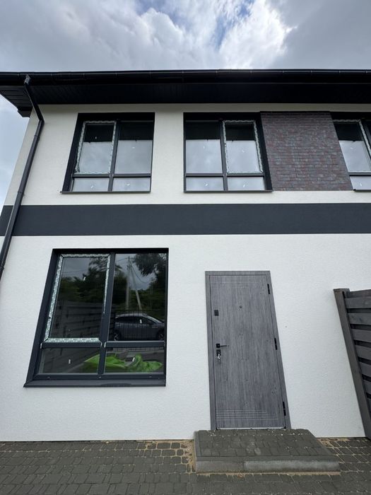 Таунхаус за ціною квартири в Гостомелі