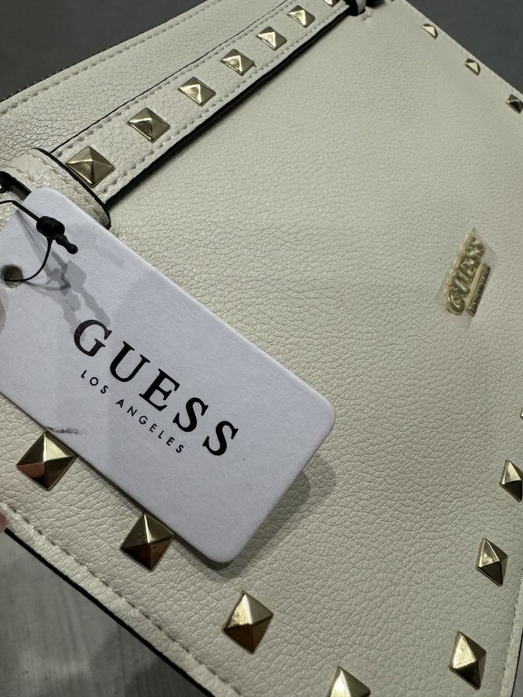 Клатч Guess