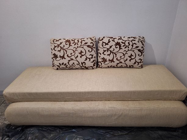 Sofa rozkładana z funkcją spania