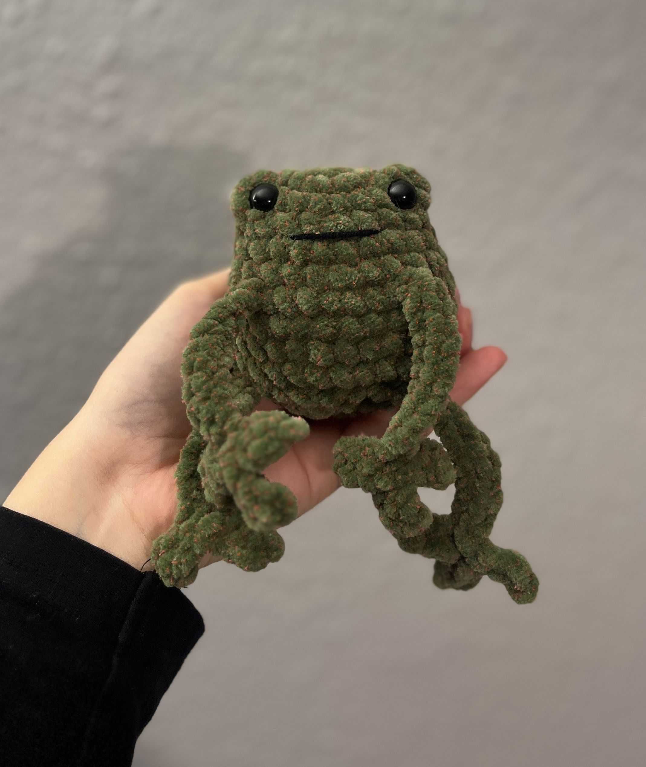 Żabka na szydełku, handmade amigurumi