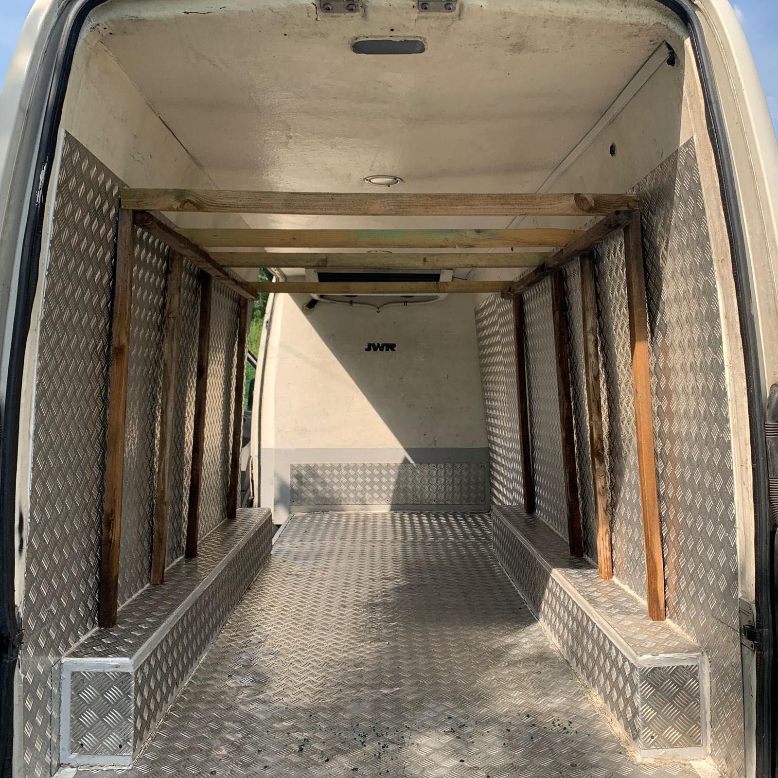 VW Crafter MAXI 2.5 TDI Chłodnia, Nowe opony, Turbina. Gotowy do jazdy