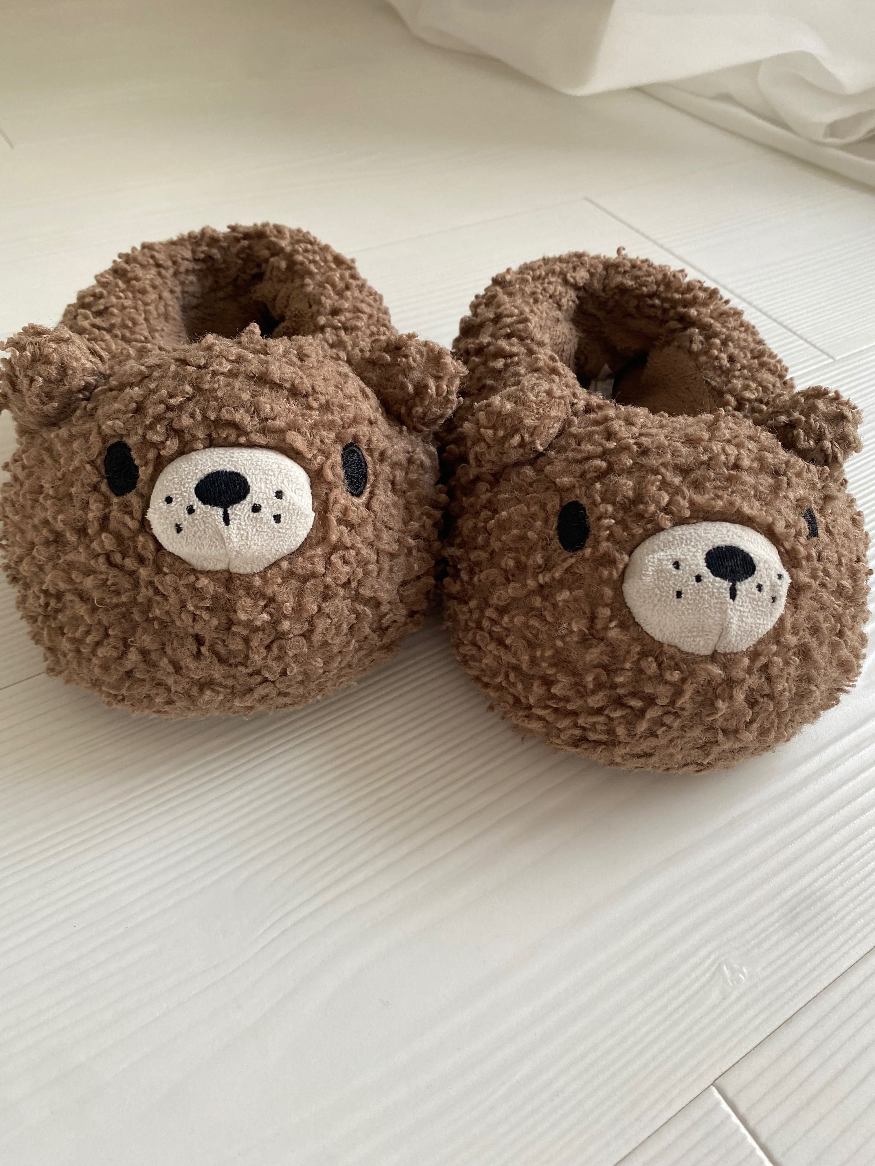 H&M Kapcie dziecięce misie rozmiar 26/27