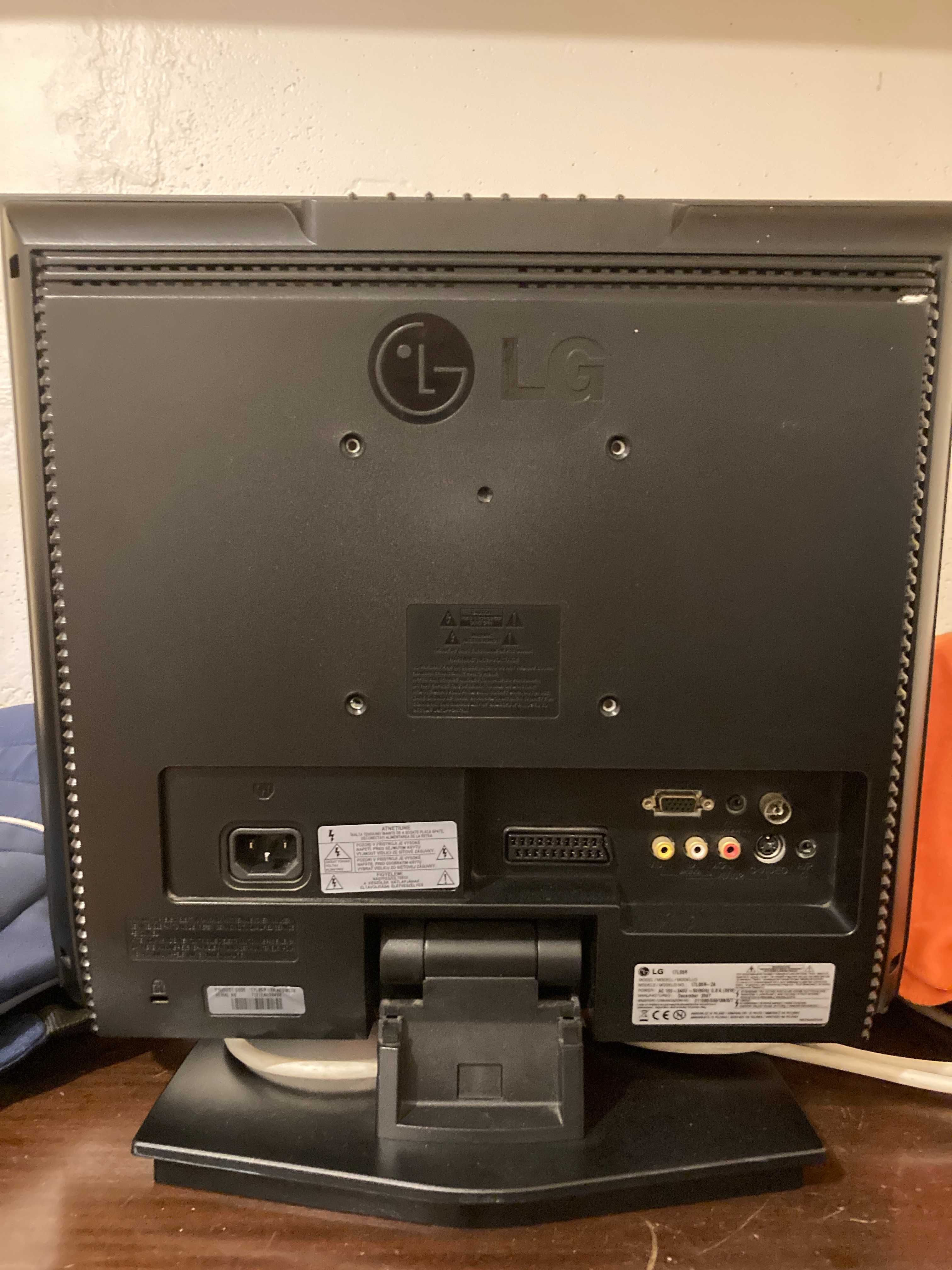 Monitor LG modelo 17LSSR-ZA