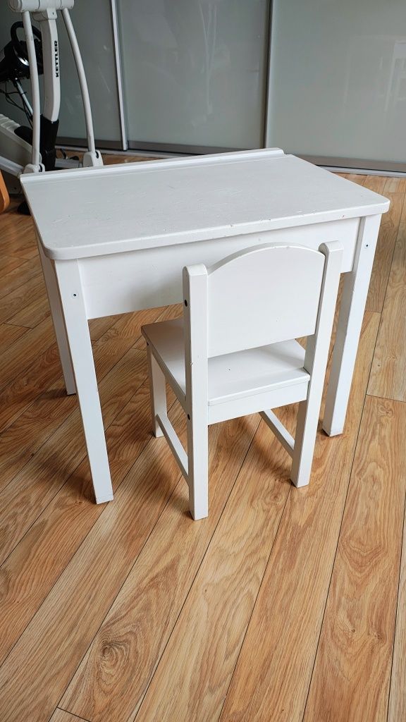 IKEA SUNDVIK Biurko dla dziecka biały 60x45 cm wraz z krzesełkiem
