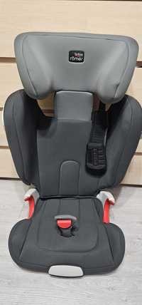 Дитяче крісло Britax Romer kidfix 2