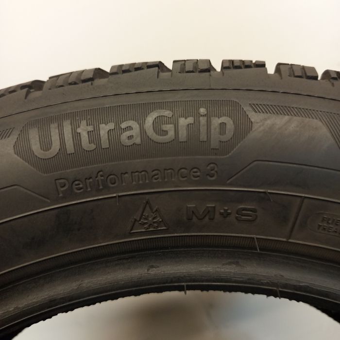 205/55R16 Goodyear ultra Grip Performance 3