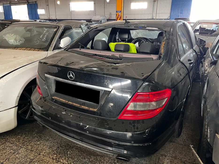 Mercedes C350 CDI W204 para peças