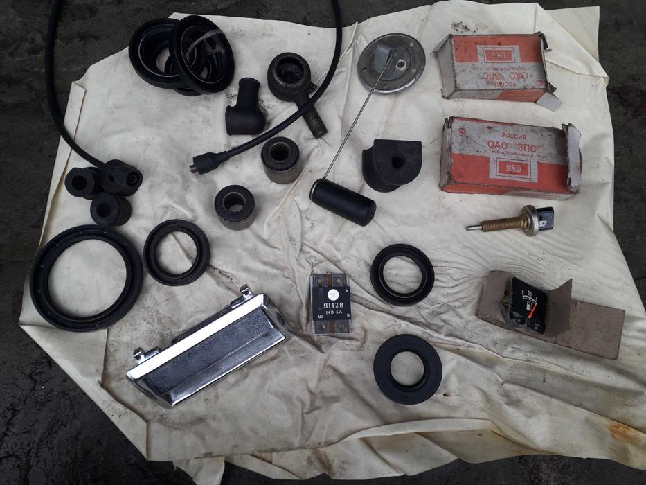 Запчасти  на   москвич