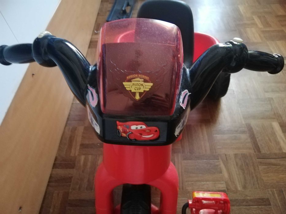 Triciclo Faísca McQueen