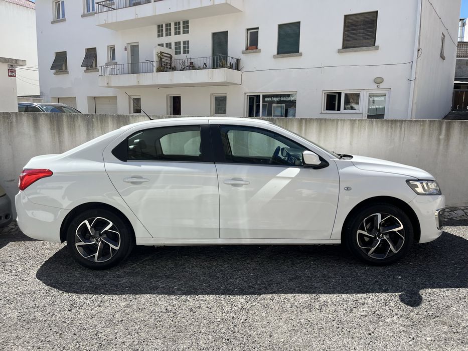 Citroen C-Elysee 1.2 Full extras !!