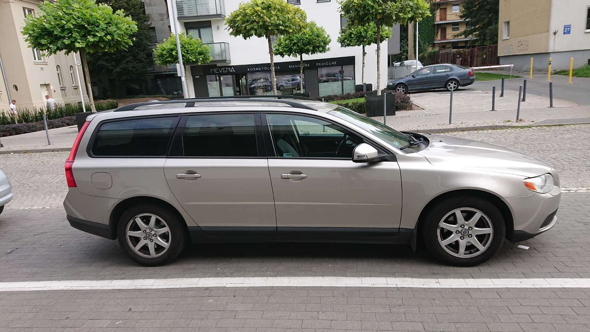 Volvo V70 III 2.0 F benzyna gaz